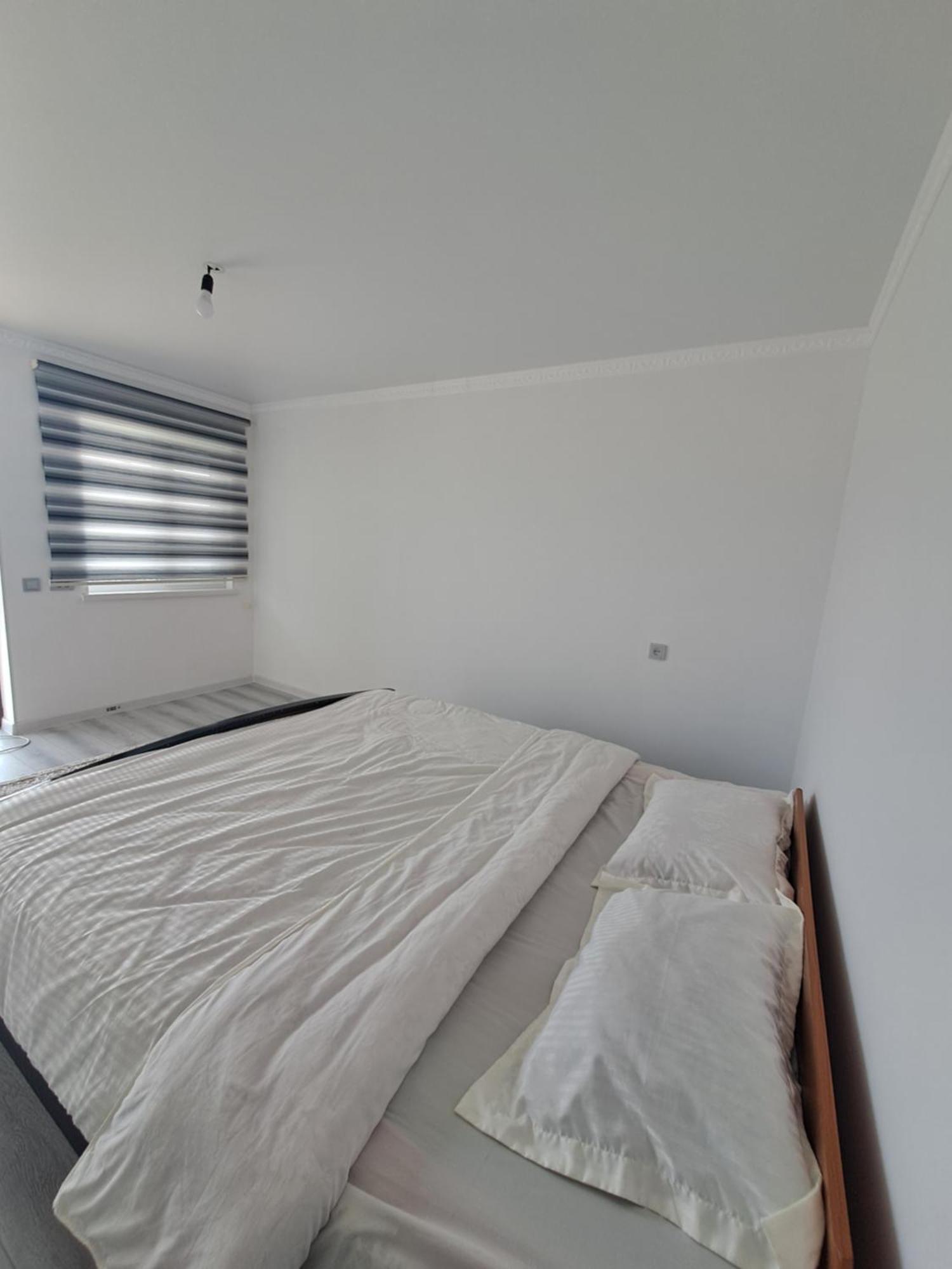 "Ailun" Guest House Tong Экстерьер фото